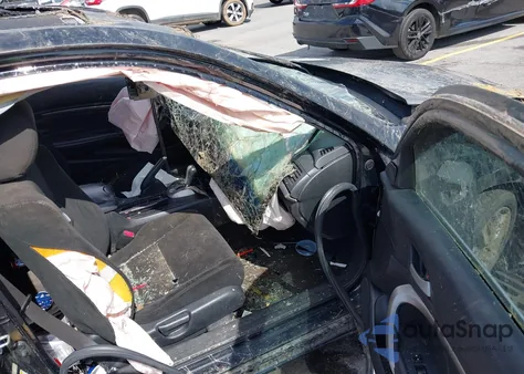 2009 Honda Accord 2.4 Ex from USA, damaged, VIN 1HGCS12799A006637